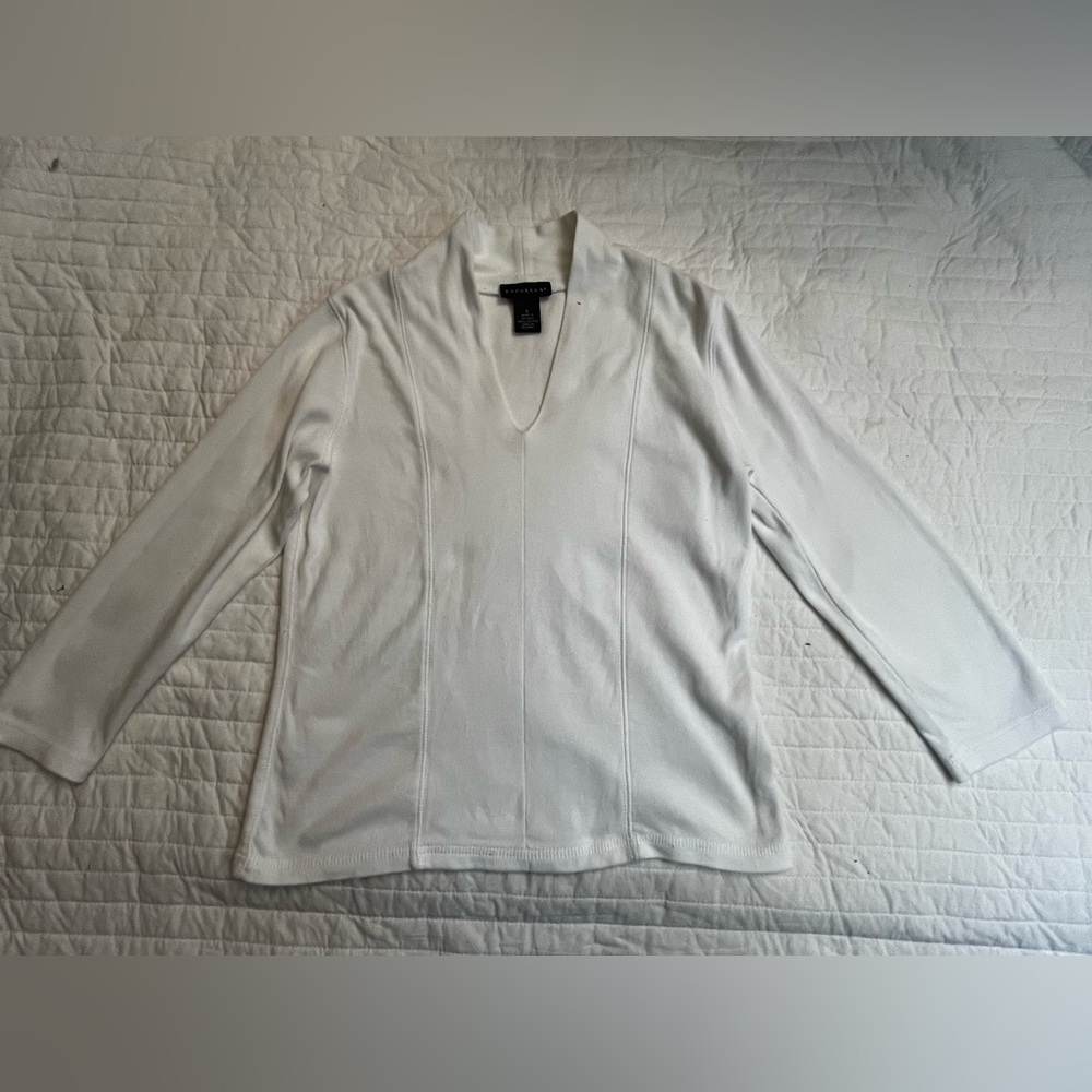 Rafaela white 3/4 sleeve Vneck top